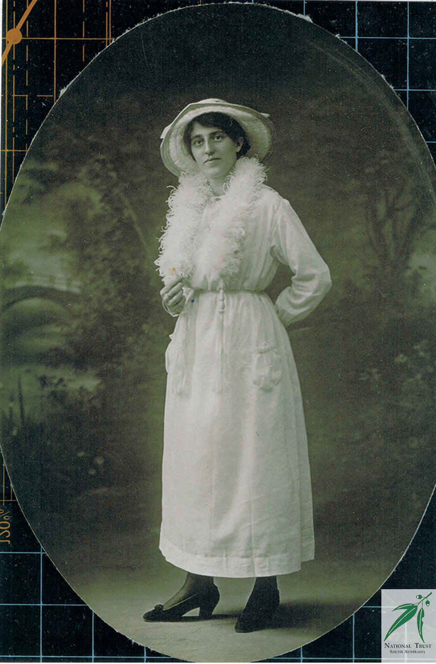 Clara Gamble